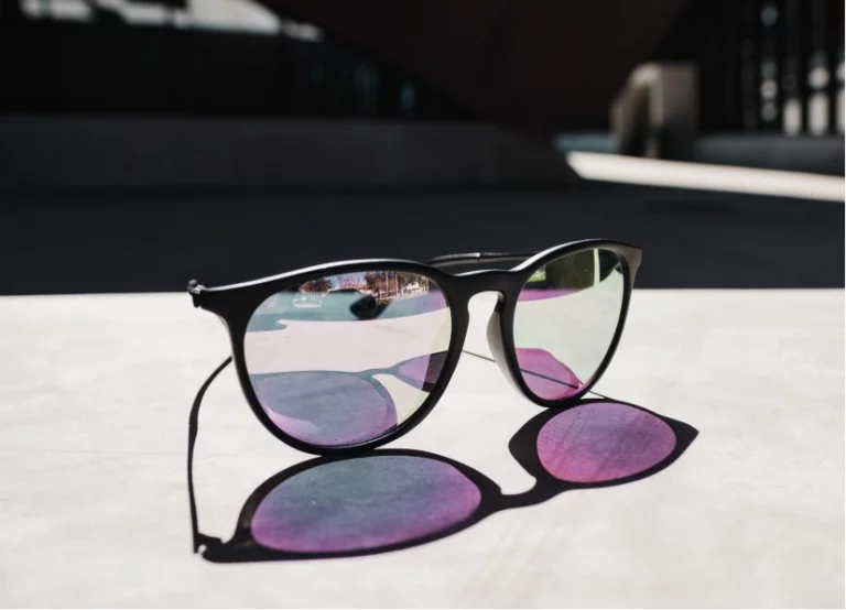 UV400 vs Polarized vs Photochromic Lenses Which One Do Your Customers Really Need