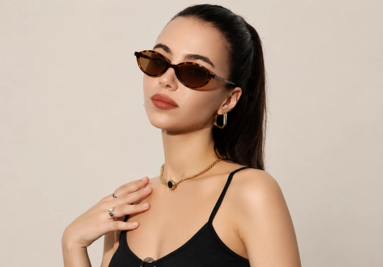 Custom narrow acetate sunglasses manufactured by SUSON Eyewear